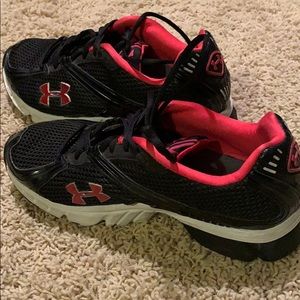 Under armour tennis shoes